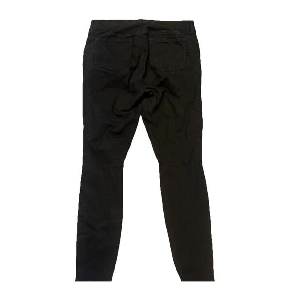 Torrid Premium Skinny Jeans Womens 12 R Black Denim Distressed 5-Pocket Design - Picture 4 of 5